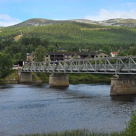 6 Person In Osen * Vika (Innlandet)
